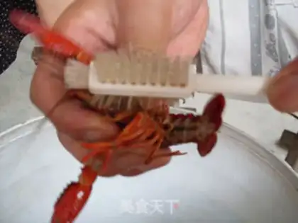 Make Spicy lobster step 1