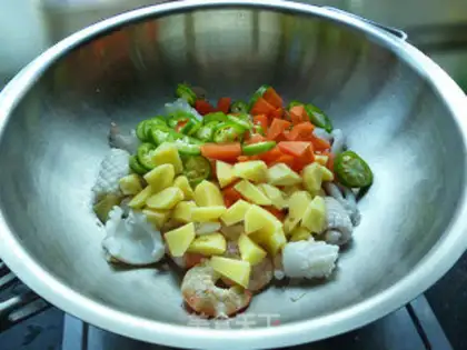 Make Seafood curry step 11