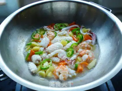 Make Seafood curry step 12
