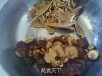 Make Duck and pig feet step 4