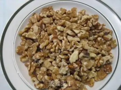 Make Chocolate walnut crackers step 2