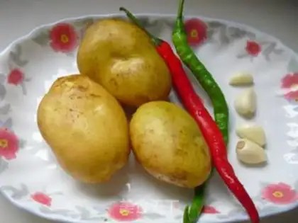 Make Spicy potatoes step 0
