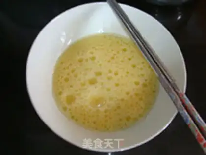 Make Pickle egg fried rice step 1