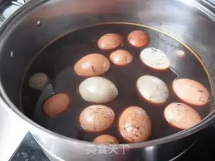 Make Five salted eggs step 4