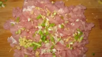 Make Meat and steamed eggs step 2