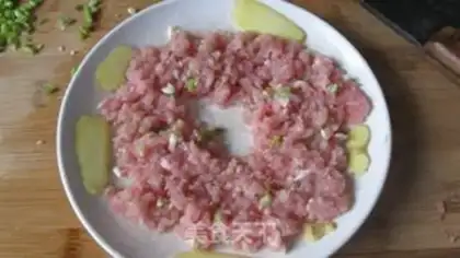 Make Meat and steamed eggs step 3