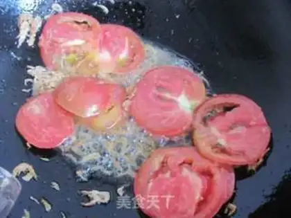 Make Tomato egg soup step 3