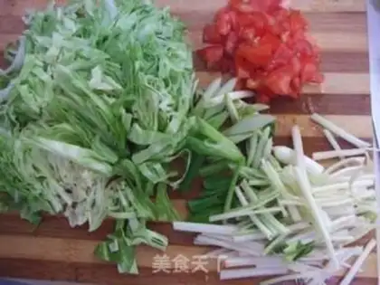 Make Tomato-covered rice wire step 3