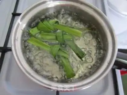 Make Three red bean ice step 1