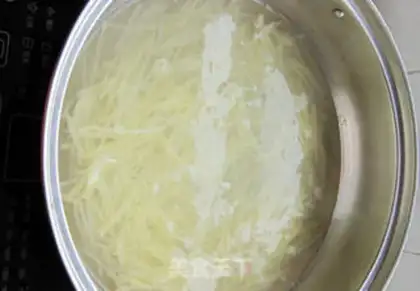 Make Frozen potatoes step 2