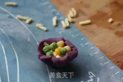 Make Potato cheese ball step 5