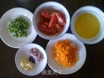 Make Tomato carrot egg congee step 0