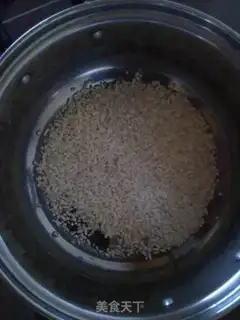 Make Tomato carrot egg congee step 1