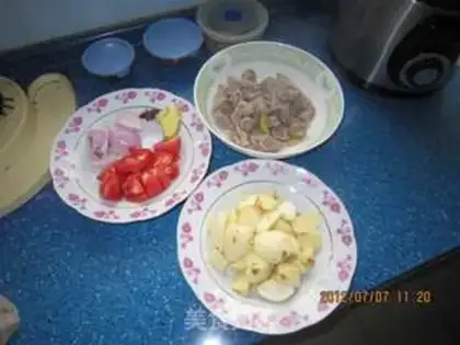 Make Tomato beef step 0