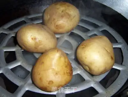 Make Suffering mashed potatoes step 0