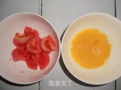 Make Tomato egg and purple soup step 0
