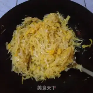 Make Sour sauce and white meat step 4