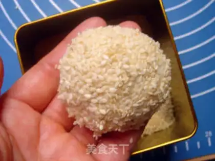 Make Flower sesame milk bread step 6