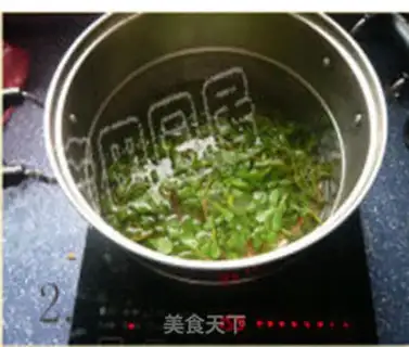 Make Garlic toothpaste step 1