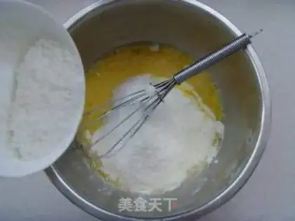 Make Caramel banana pie step 7