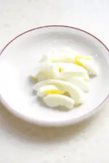 Make Toast roll sandwich step 2