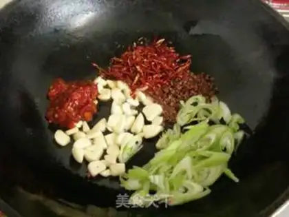 Make Spicy mackerel step 4