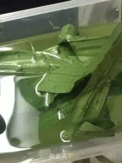Make Malaysian specialty sauce step 2