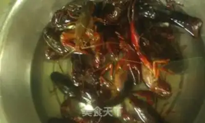 Make Vacuate the lobster step 4