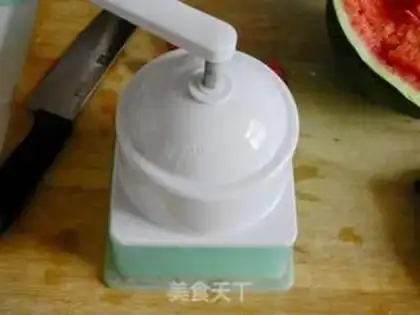 Make A watermelon chocolate picker step 2