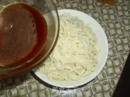 Make Onion noodles step 11