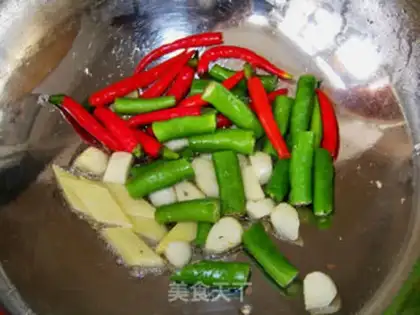 Make Fresh peppers fall in love with chicks step 5