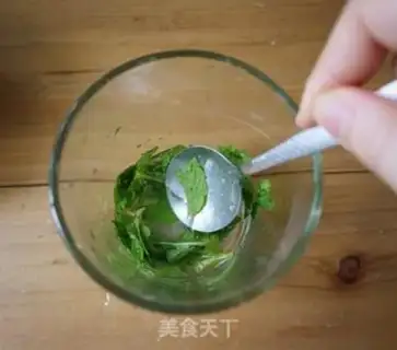 Make mojito step 1