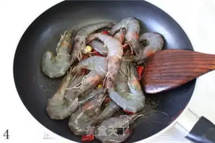 Make Spicy shrimp step 3