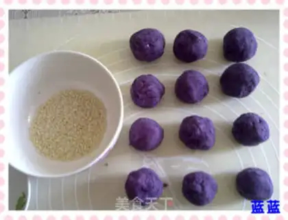 Make Chest-cheese potato ball step 4