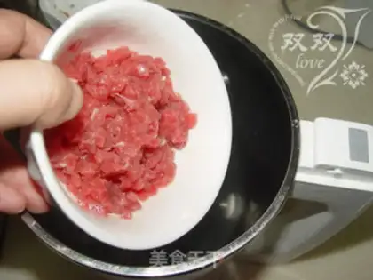 Make Beef leather egg congee step 7