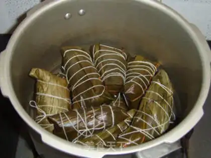 Make The sweet gravy gravy step 15