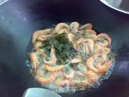 Make Tea and white shrimp step 4