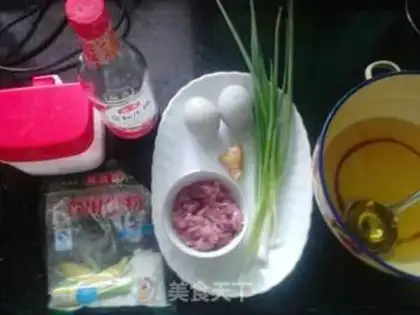 Make Skinny peanut porridge step 0