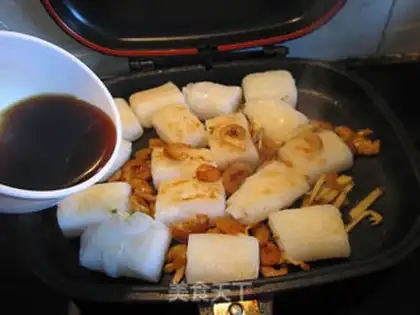 Make Shrimp rice sausage powder step 8