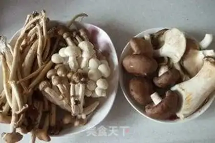 Make Red oil mushrooms step 0