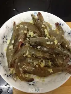 Make ♪ Turn on the peppers and shrimp ♪ step 3