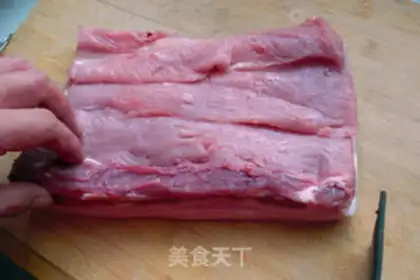 Make Delicious red meat step 1
