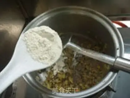 Make Apple pancakes step 8