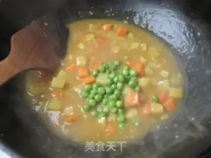 Make Gold curry pork step 13