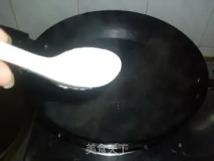 Make Onion noodles step 0