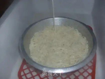 Make Onion noodles step 2