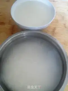 Make Spicy steamed rice powder step 1