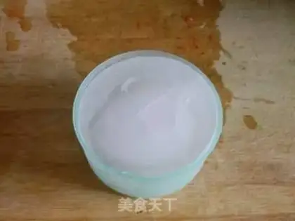 Make A watermelon chocolate picker step 1