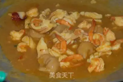 Make Curry seafood step 13
