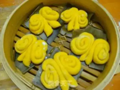 Make Pumpkin butterflies step 12